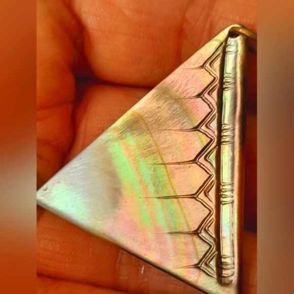 Jewelry - Triangle Abalone Shell Pendant